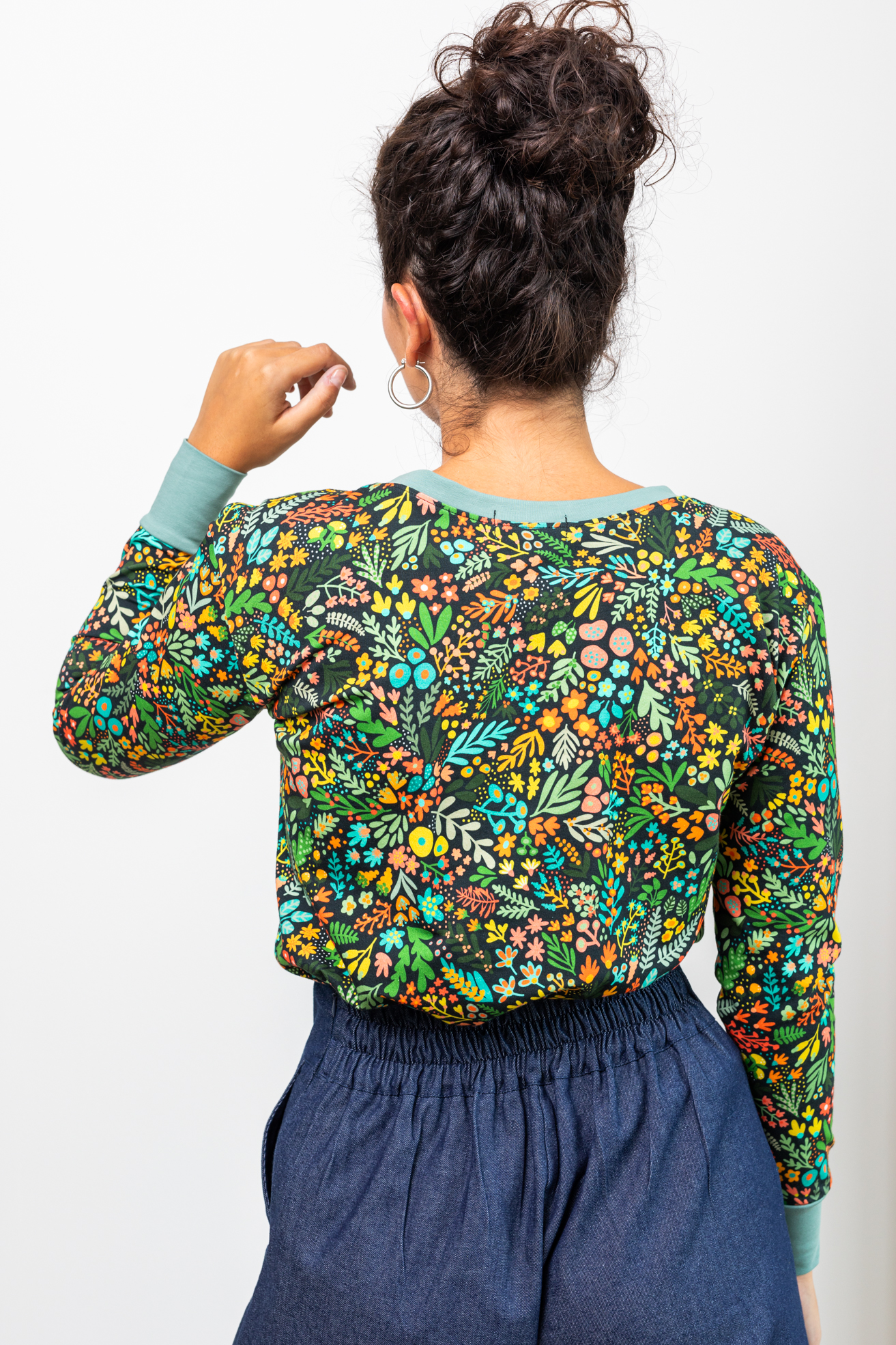 Top Flower Tapestry