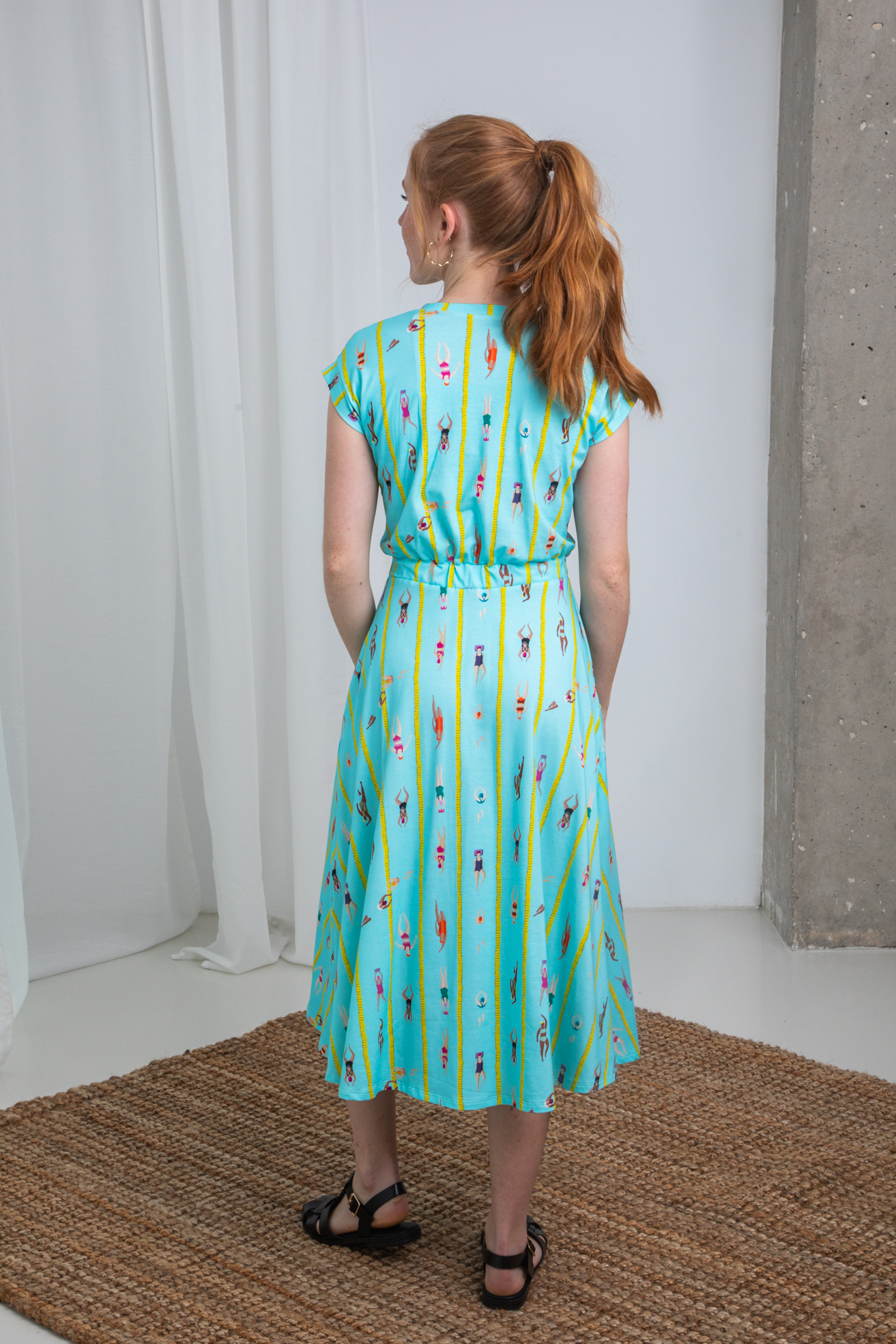Vestido Swimming Pool