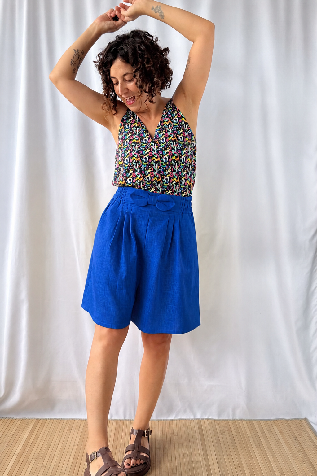 Short Lino Azul Klein